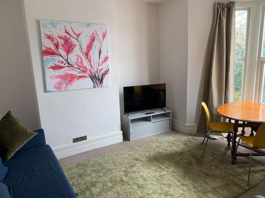 Central 2 Bed Flat. Free Parking Bristol Exteriér fotografie